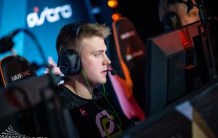Poizon and k0nfig join Complexity's CS:GO roster