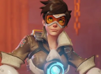 Dual-wielding Tracer gameplay from Overwatch