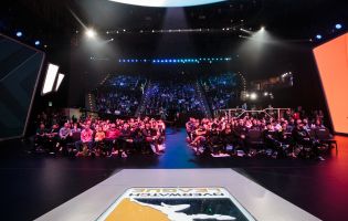 Overwatch League Summer Showdown kicks off with some surprising results
