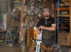 Australian chainsaw artists recreates Doom's Revenant